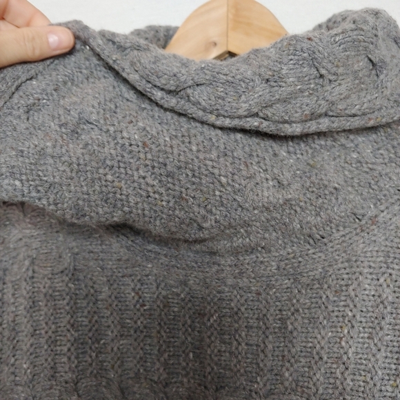 Athleta Chunky Cable Knit Wool‎ Cashmere Long Sleeve Cowl Neck Sweater Medium M - Picture 6 of 9